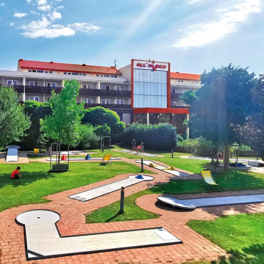 All In Red Thermenhotel Lutzmannsburg Exterior foto